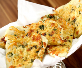 Cheese and Garlic Naan